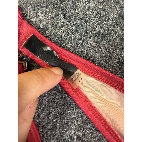 Victoria's Secret Women's Bikini Top Hot Pink Jeweled Size 36D - Picture 5 of 6